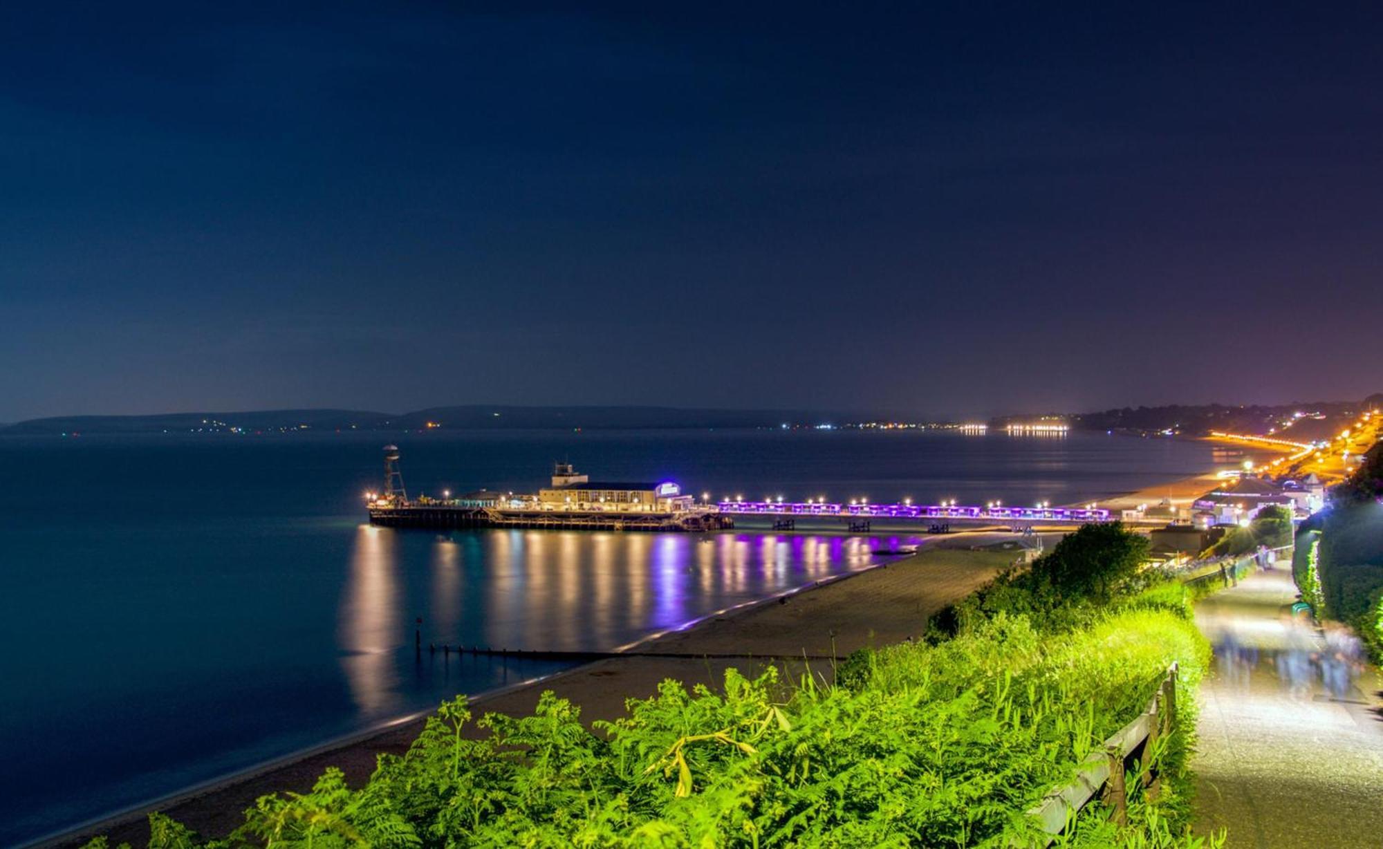 Bournecoast - Clifftop Apartment With Garden -Fm827 Bournemouth Exterior foto