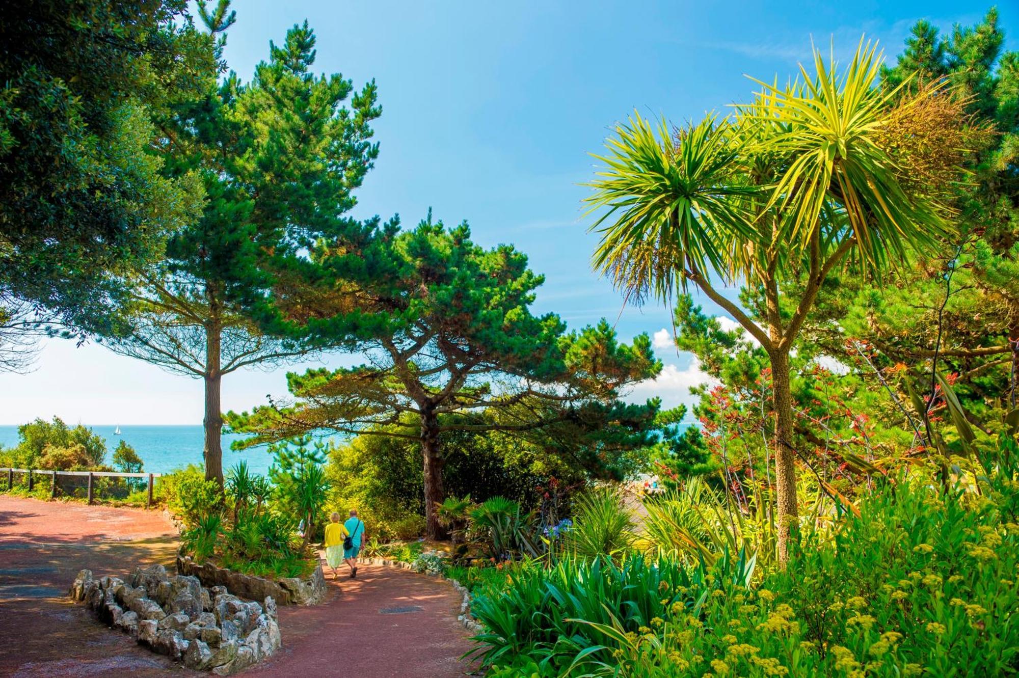 Bournecoast - Clifftop Apartment With Garden -Fm827 Bournemouth Exterior foto