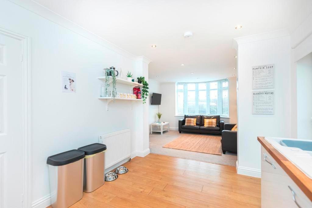 Bournecoast - Clifftop Apartment With Garden -Fm827 Bournemouth Exterior foto